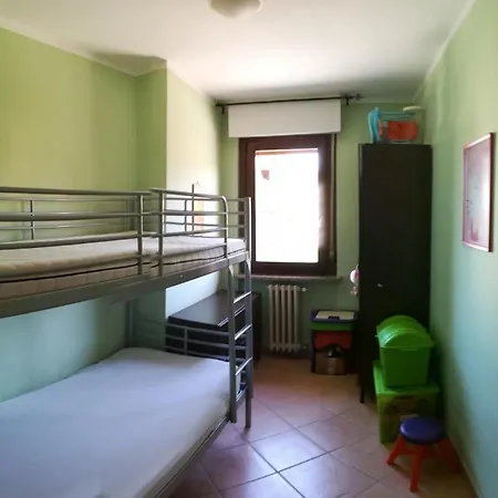 Apartment Trilocale Con Box Cantina A