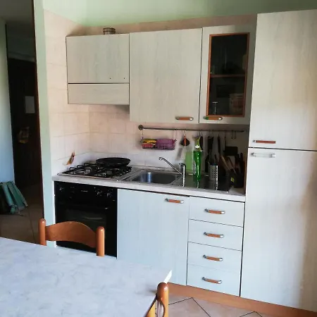 Apartmán Trilocale Con Box Cantina A